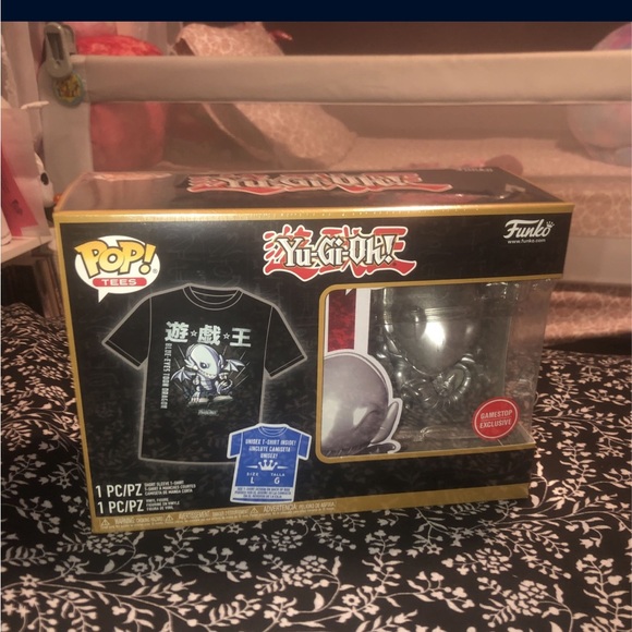 Funko POP! Tees Anime “Yu-Gi-Oh!” Blue Eyes Toon Dragon #1062 (GameStop) {L} - Picture 4 of 6